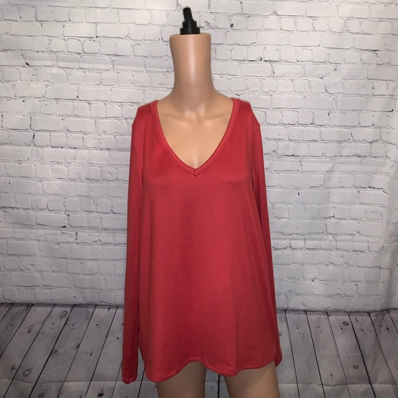 American Eagle Outfitters Tops - American Eagle Red Long Sleeve Shirt size L